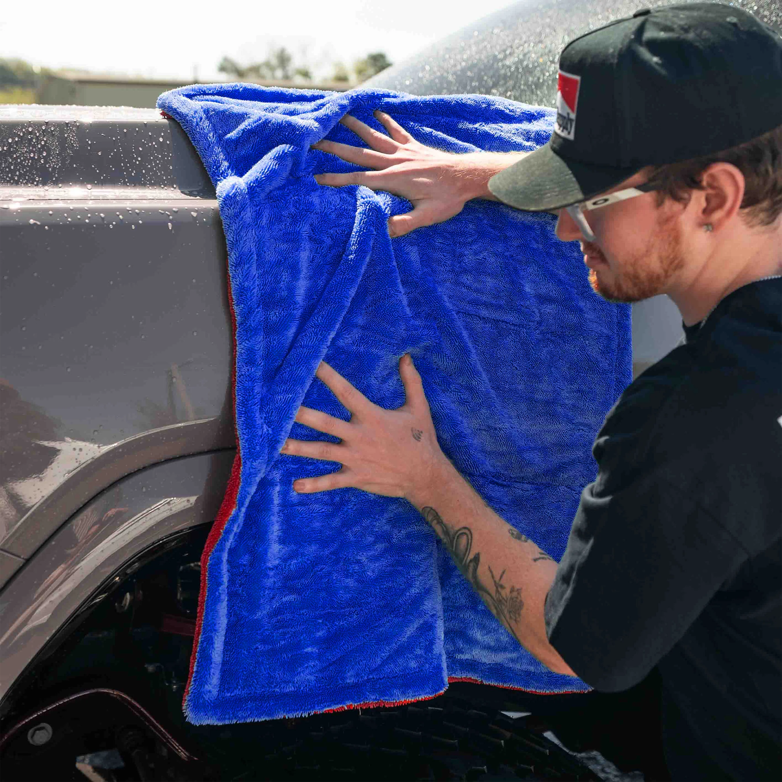 Oversized Twisted Microfiber Drying Towel - Image 2